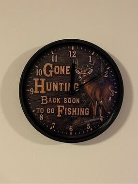 Mainstays Gone Hunting Wall Clock - Brown and Black Deer Motif